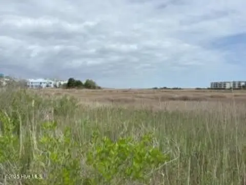 Marsh-Front Land with Stunning Views