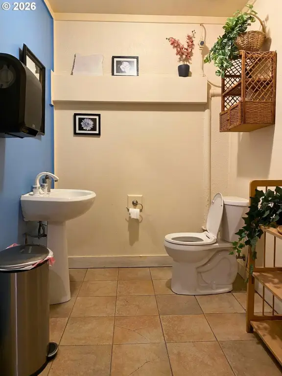 Picture 10