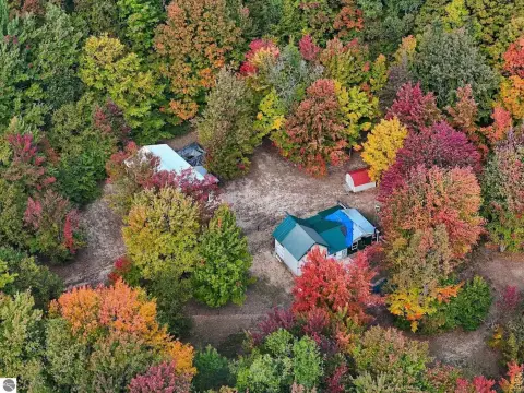 Hunting Land with Cabin