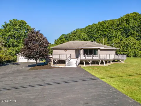 Live-Work Property with Office Basement
