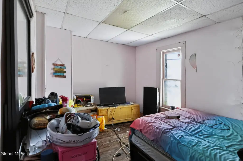 Picture 8