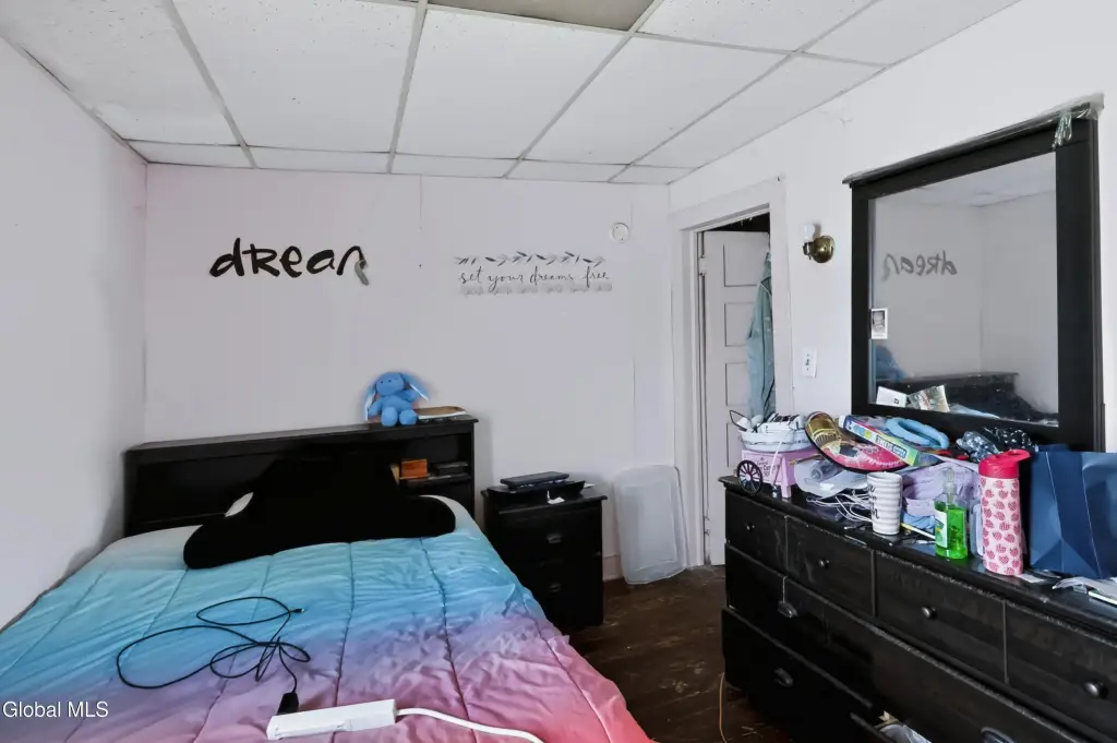 Picture 9