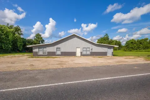 Versatile Commercial Property on Bayou Lafourche