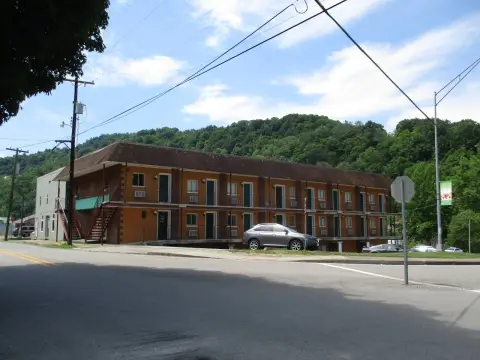 Motel with 30 Rooms