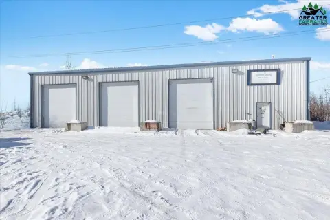 Versatile Shop with Office/Retail Space