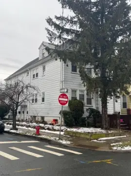 4-Unit Corner-Lot Quadplex