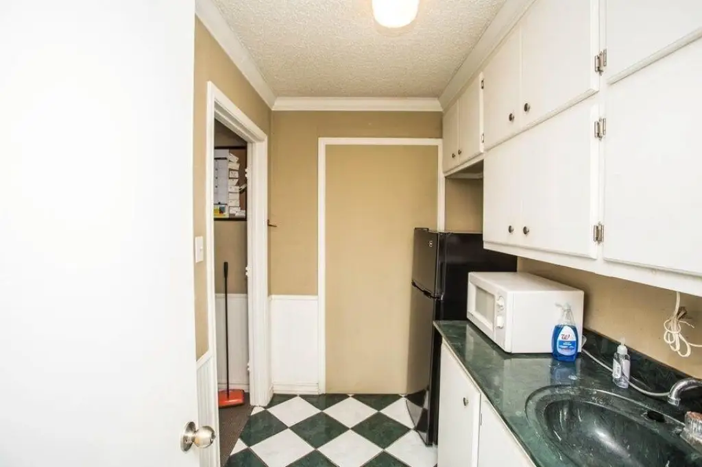 Picture 19