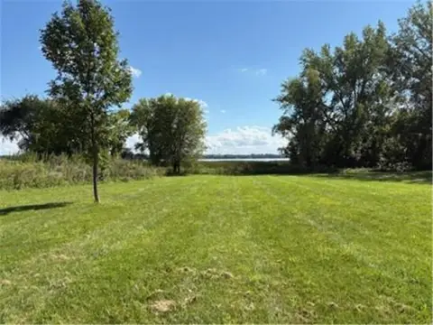 Minnewaska Lake Lot in Starbuck