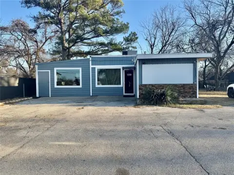 Commercial Property with Vacant Lot