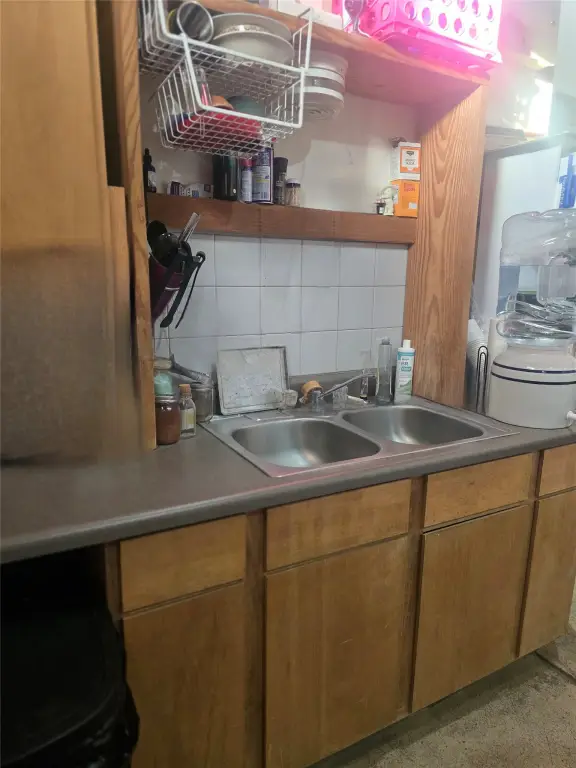 Picture 9