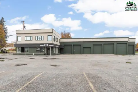 Versatile Downtown Fairbanks Commercial Building