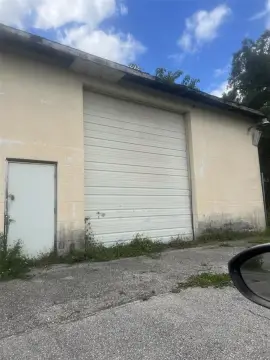 Commercial Space Near Highway 40