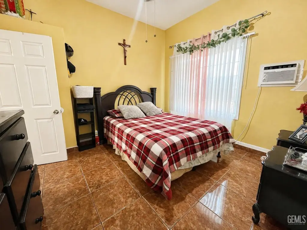 Picture 15