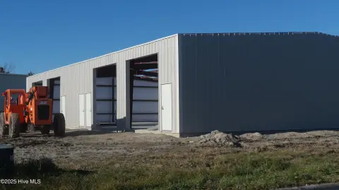 Beaufort Warehouse/Workshop Space Available