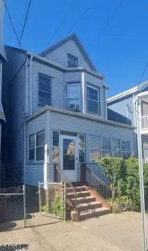 Duplex with Finished Third Floor