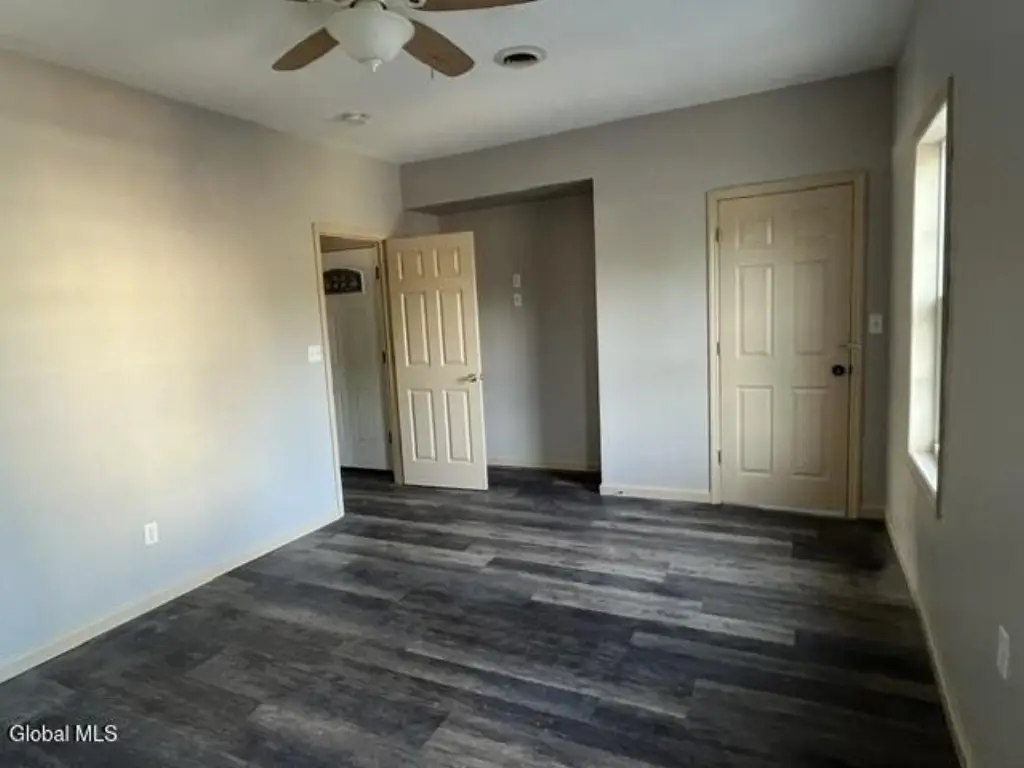 Picture 12