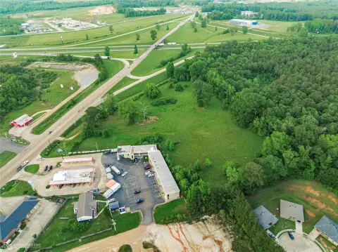 Commercial Land Off Interstate