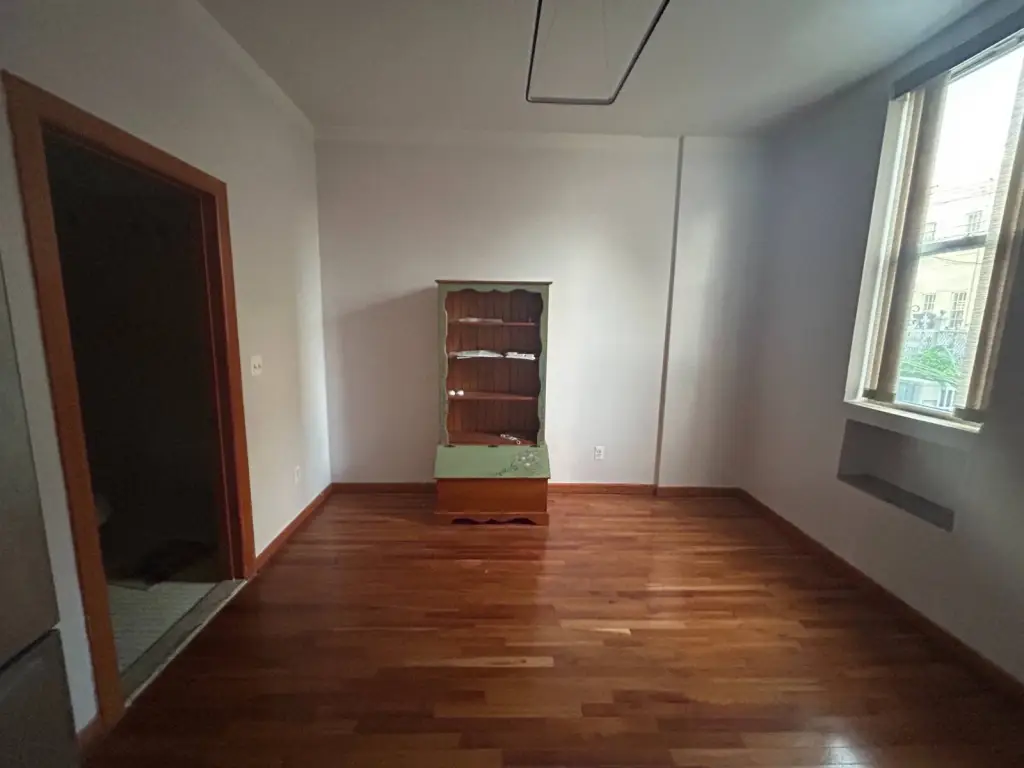 Picture 6