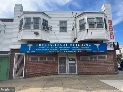 Mixed-Use Property with Medical Space