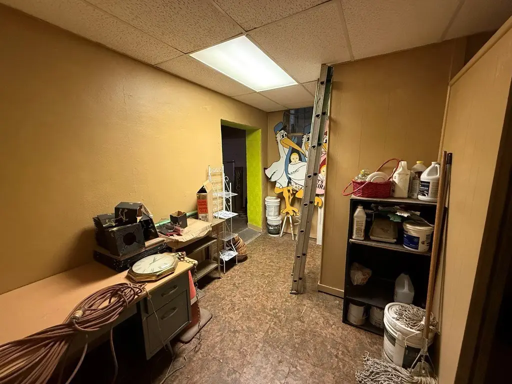Picture 11