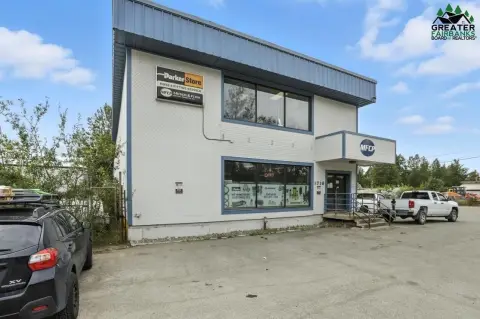 Anchorage Warehouse with Existing Lease