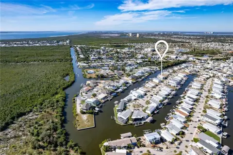 Waterfront Lot in Bayside Estates