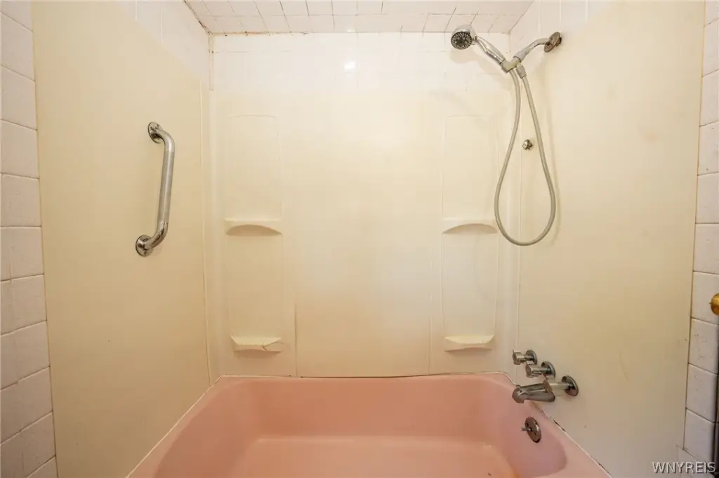 Picture 9