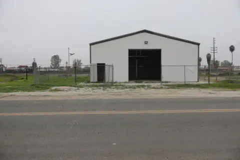 Pixley Commercial Corner Warehouse