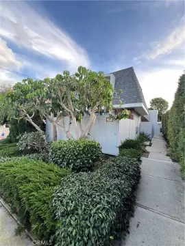 Redondo Beach Quadruplex Investment Opportunity