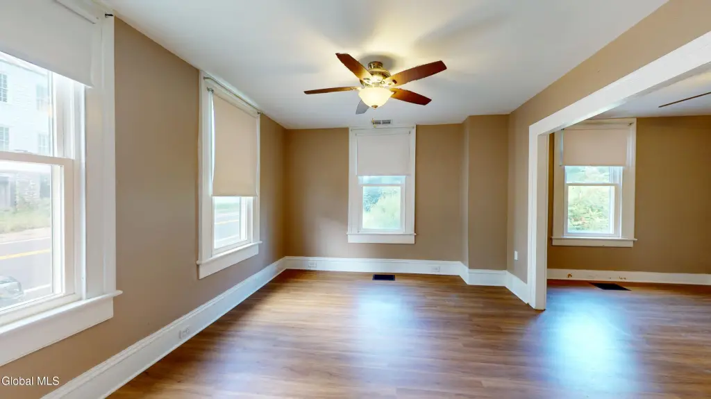 Picture 41