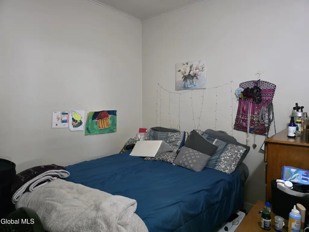 Picture 18