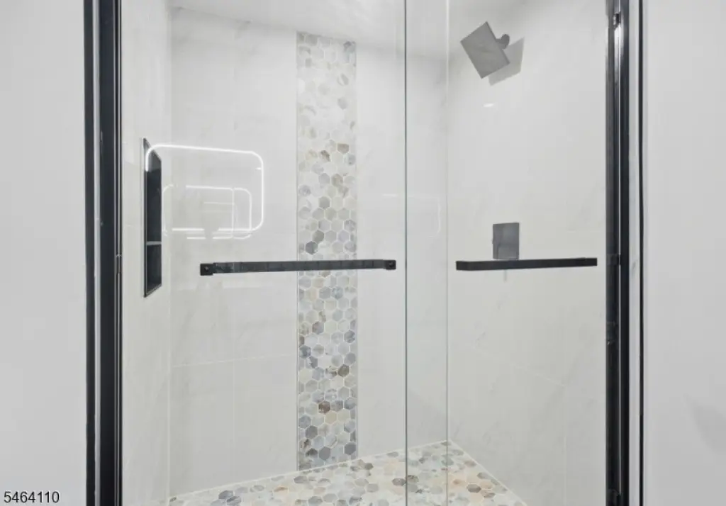 Picture 15