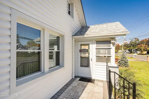 Manalapan Commercial Building For Sale