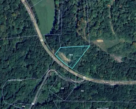 Vacant Land in Newburg, WV