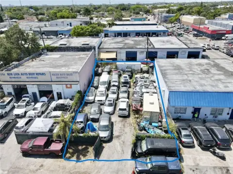 Commercial Land in Hollywood, FL