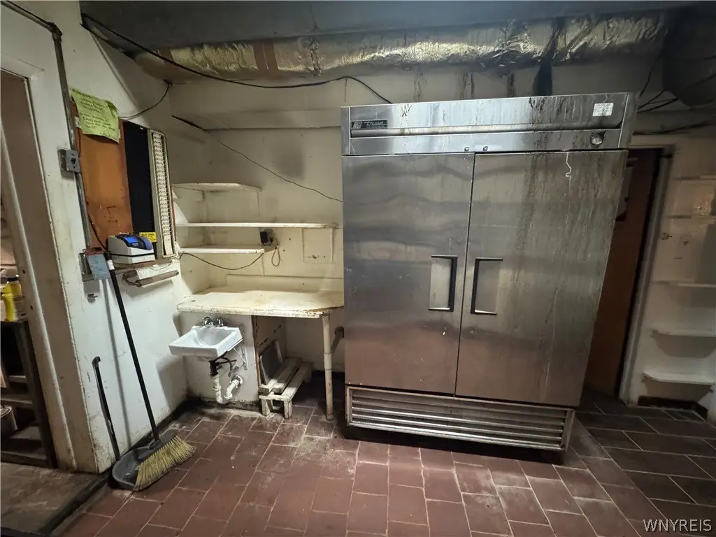 Picture 19
