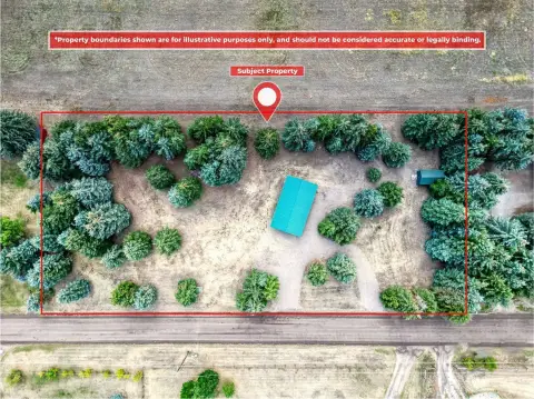 Scenic Land Near Glacier Park