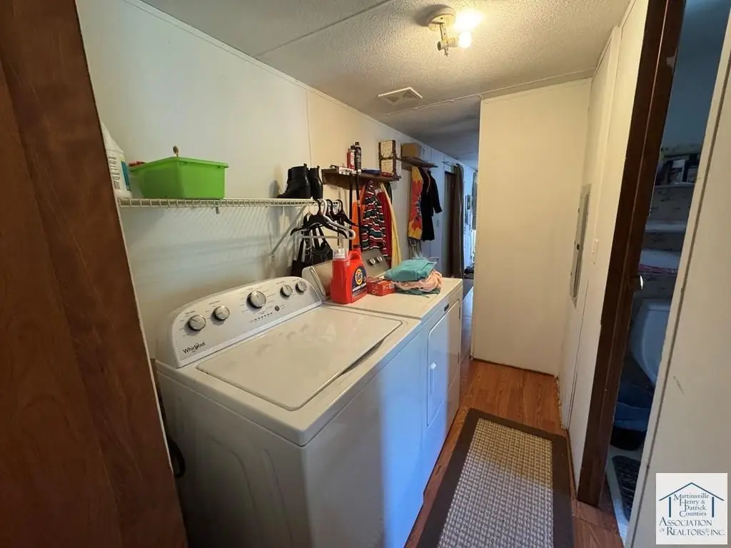 Picture 16