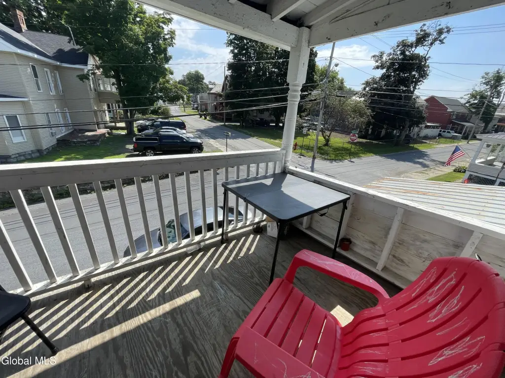 Picture 18
