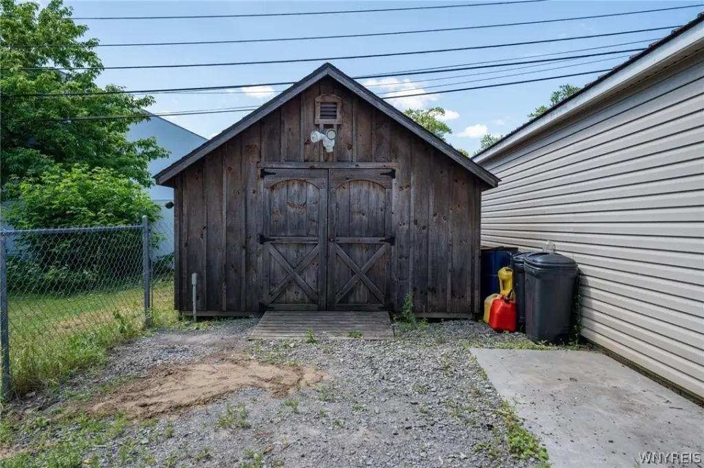 Picture 28