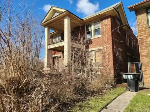 Detroit Colonial for Rehab