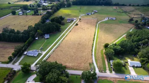 Land in Hazel Green, AL