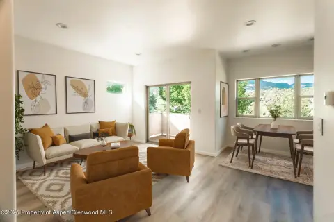 Updated Duplex in Castle Ridge