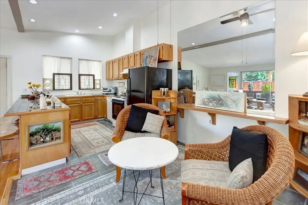 76 Calle Aragon, Laguna Woods, CA 92637