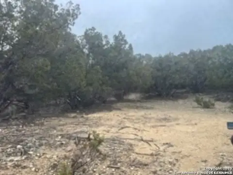 Land in Lake Medina Shores