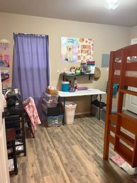 Picture 19