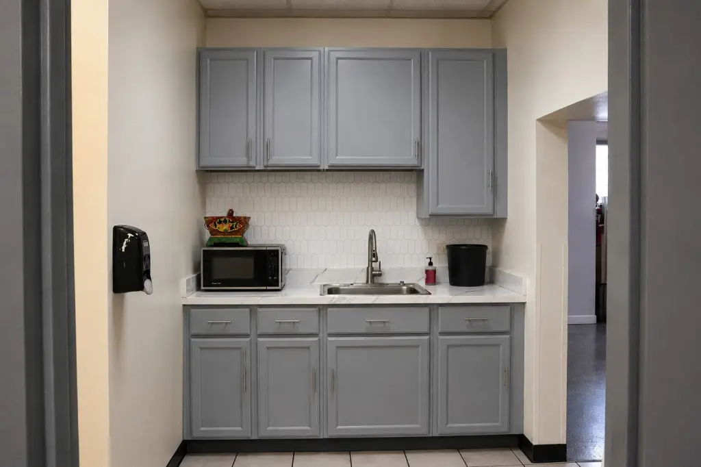 Picture 8