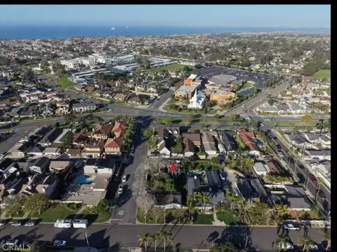 Expansive Lot in Huntington Beach