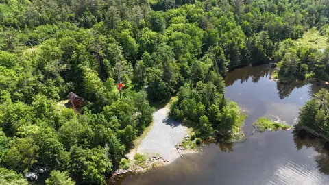 Land Near Connecticut River Access