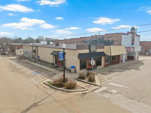Established Salon Storefront on Corner